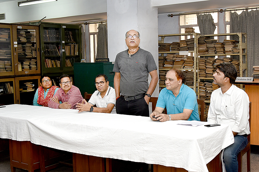 Exhibition on Display of Hindi Books